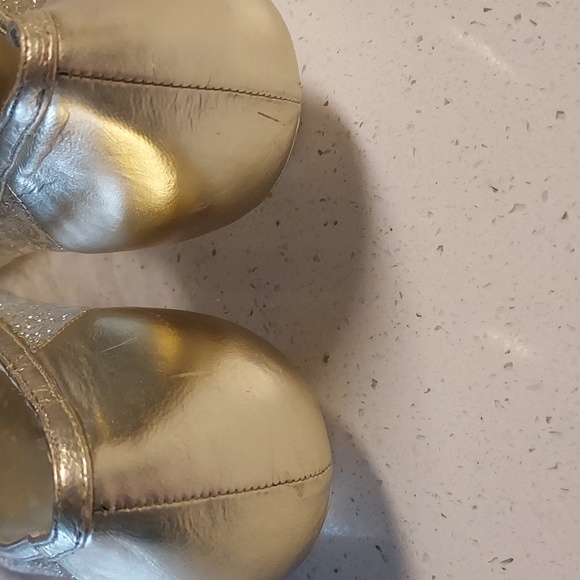 NWOT Nina gold kitten heels 10.5 M - Picture 4 of 8
